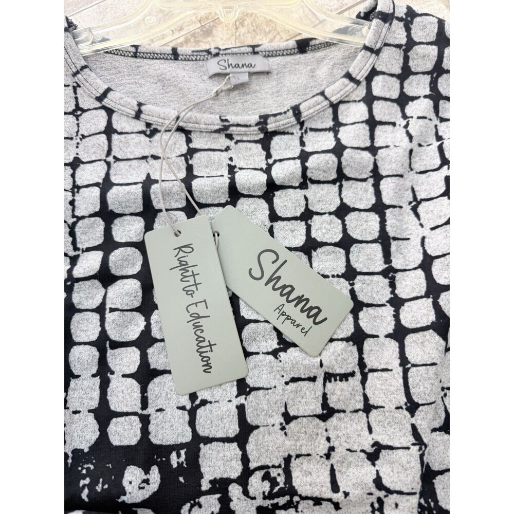 Shana Womens Large Tunic Top Black White Leaf Print Hi-Low Art to Wear NWT - Picture 14 of 14